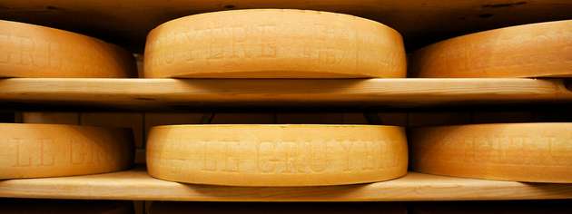 Weltberühmt und äußerst schmackhaft: Gruyère Käse aus der Schweiz 