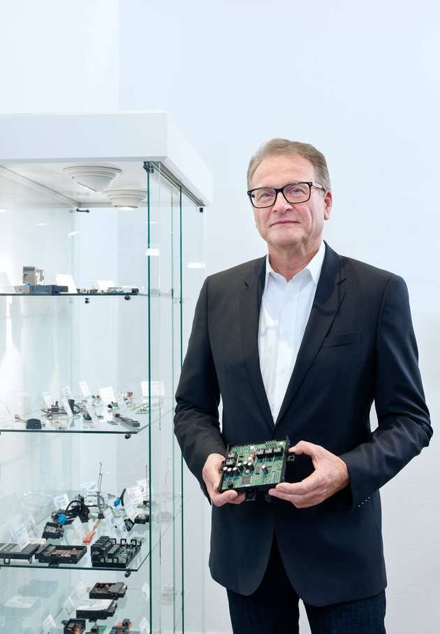 Lothar Baer, Geschäftsführer von Huf Electronics in Düsseldorf.