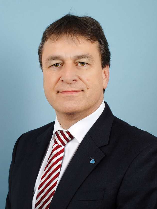 Wolfgang Niedziella, Geschäftsführer des VDE Prüf- und Zertifizierungsinstituts