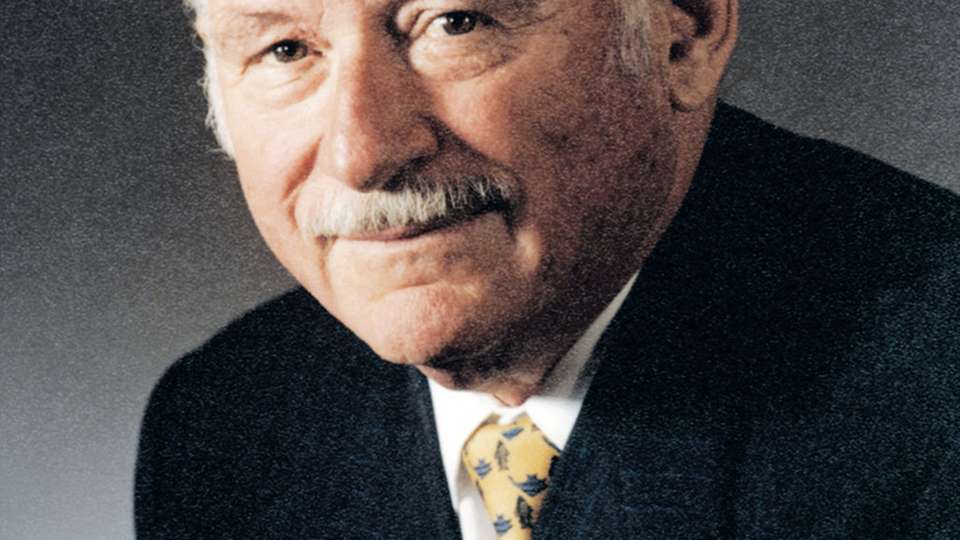 Prof. Dr. Viktor Dulger gründete Prominent 1960 als Chemie & Filter GmbH .