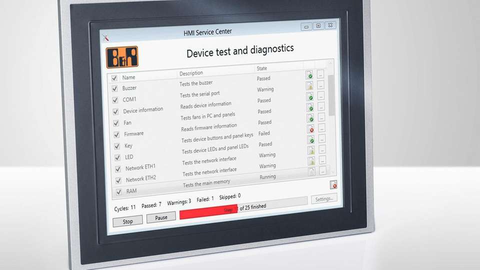 Das HMI Service Center von B&R zeigt die unterstützten Tests für den PC mit einer kurzen Beschreibung und dem Status an.