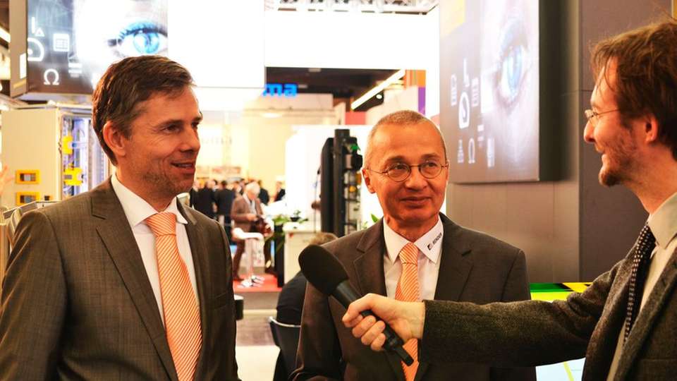 Interviewt bei der Roten Couch Express wurden unter anderem Dr. Dirk Pieler (links) und Joachim Wagner (rechts) von Bender. 