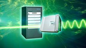 3-phasiges Speichersystem für private Haushalte: Der Piko BA System Li von Kostal kombiniert Wechselrichter, Lithium-Batterieeinheit und einen Stromsensor, der den aktuellen Energiebedarf des Eigenheims in Echtzeit erfasst.