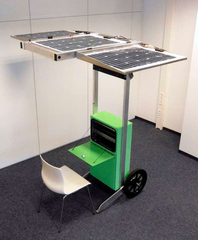 Durch gezielte weitere Designänderungen kann das derzeitige Gewicht des Mobile Solar Kiosks von 80 Kilogramm auf nahezu die Hälfte reduziert werden.