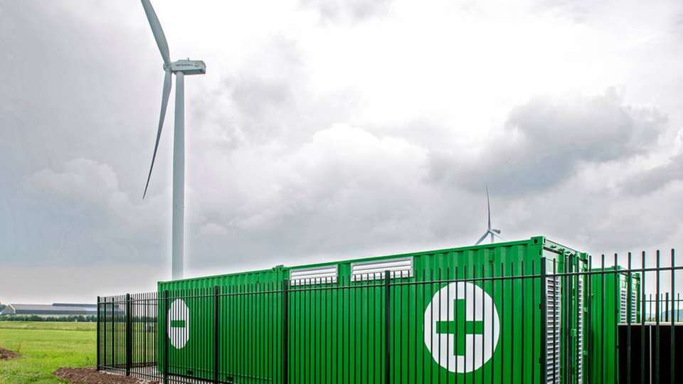 In Zeewolde entsteht das größte Energiespeicher-Projekt der Niederlande.