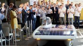 In Berlin wurde der Solar-Rennwagen mit Huawei als Hauptsponsor nun offiziell vorgestellt und nach Australien verabschiedet, um dort an der World Solar Challenge 2017 teilzunehmen.