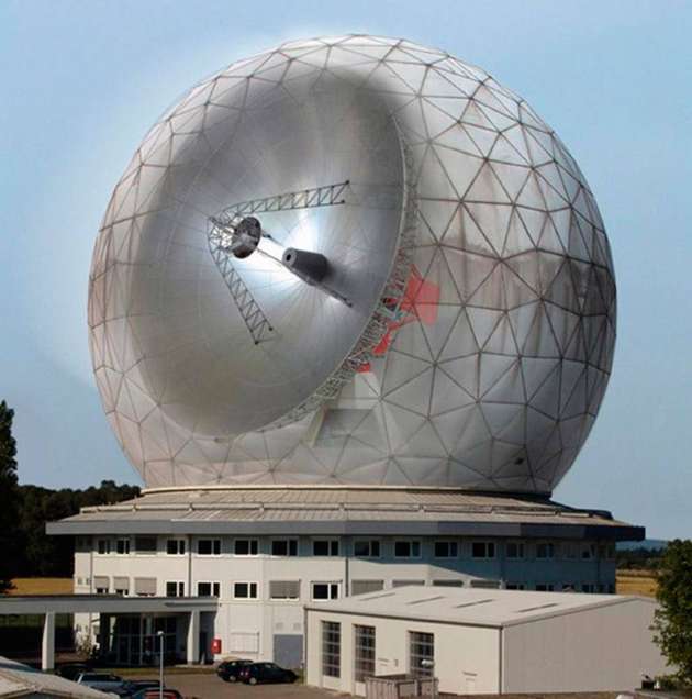 Das Weltraumbeobachtungsradar Tira des Fraunhofer FHR.