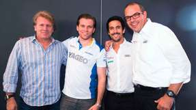 Thomas Rudel (CEO Rutronik), die HCB-Rutronik Racing-Fahrer Fabian Plentz und Lucas di Grassi, Chris Reinke (Leiter Audi Sport customer racing) (von links)