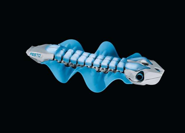 Der Unterwasserroboter BionicFinWave stellt ein weiteres Messe-Highlight von Festo dar.