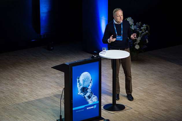 Die Initiative „Google Cloud Robotics“ war Inhalt des Vortrags von Nils Jul Jacobsen von Mobile Industrial Robots.