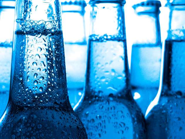 Für keimfreie Bierflaschen setzt die Welde Brauerei eine Chlordioxidanlage von ProMinent ein.