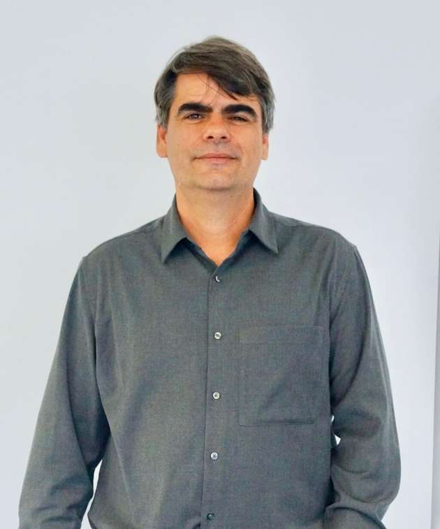 Rubén Pérez de Aranda ist CTO und Mitgründer von KDPOF sowie IEEE-Senior-Mitglied und aktiver Teilnehmer der IEEE 802.3-Arbeitsgruppe.