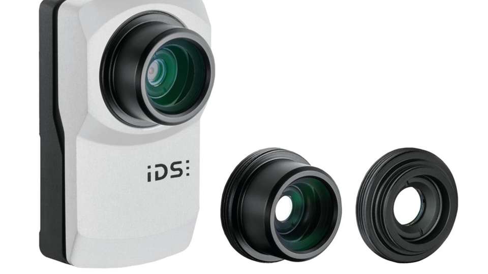 Die neue Autofokus-Kamera von IDS Imaging lässt sich durch zwei neue Vorsatzlinsen aufrüsten.