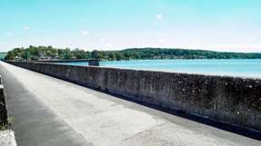 Der Stausee Bouzey verfügt über eine 500 m lange Staumauer.