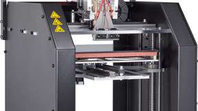 Auf der Basis des 3D-Druckers RF1000, der sich inzwischen bei vielen Anwendern bewährt hat, entwickelte das CTC (Conrad Technologie Centrum) das Modell RF2000.