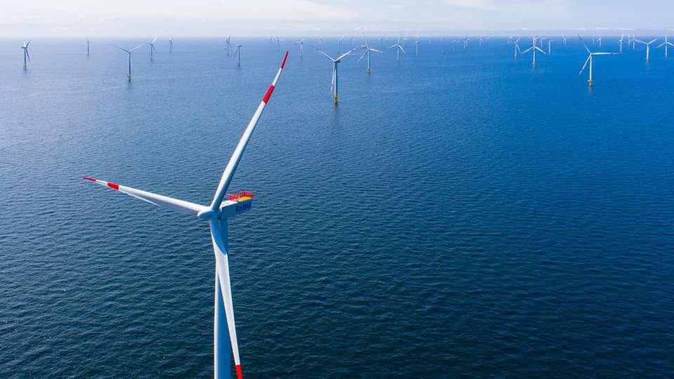 Der Windpark Baltic 2, ebenfalls ein EnBW-Projekt, liegt 32 Kilometer nördlich der Insel Rügen.