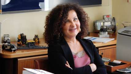 Die Unternehmerin Sonia Bonfiglioli ist Präsidentin von Bonfiglioli Riduttori und der Bonfiglioli Group, einem weltweit agierenden Konzern in der Antriebstechnik. Die Maschinenbau-Ingenieurin mit MBA leitet die Gruppe mit knapp 4.000 Mitarbeitern und gut 900 Mio. Euro Umsatz seit 2010 als Präsidentin, zuvor als geschäftsführende Gesellschafterin.