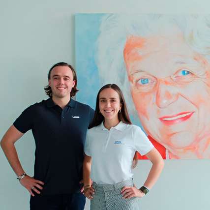 Dr. Moritz Belling und Lena Günther