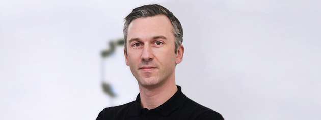 Auf der Roten Couch spricht Andrea Alboni, EMEA Geschäftsführer bei Vention.