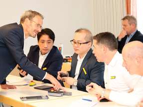 Die internationale Vertretertagung von Schlegel brachte Teilnehmer aus drei Kontinenten zusammen.