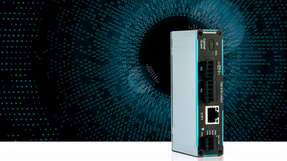 Der Cabinet Guard überwacht Temperatur, Feuchte, Druck, Bewegung und Türzustand direkt im Schaltschrank und stellt die Zustandsdaten über Webserver, MQTT oder Modbus TCP bereit.