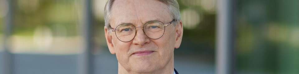 Dr. Horst J. Kayser, CEO Factory Automation, Siemens, sagt: „Wir helfen der Industrie, in diesem alten Widerspruch – effiziente Massenproduktion versus Einzelanfertigung – beides zu ermöglichen.“