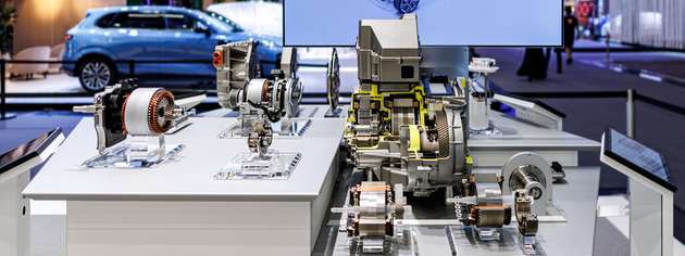 Von Komponenten über Module bis hin zu hochkomplexen Systemen: Schaeffler bietet ein breites Portfolio für unterschiedlichste Hybrid-Topologien an. 