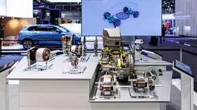 Von Komponenten über Module bis hin zu hochkomplexen Systemen: Schaeffler bietet ein breites Portfolio für unterschiedlichste Hybrid-Topologien an. 