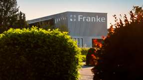 Franke richtet sich konsequent auf kundenspezifische Systemlösungen, digitale Services und eine resiliente europäische Lieferkette aus.