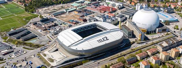 Die Stockholm Globe-Arena (r.) und die Stockholm Arena (l.) gehören zu den Symbolen von Schwedens Hauptstadt Stockholm. Jetzt erhielten die beiden Veranstaltungshallen ein einheitliches SCADA-System auf der Basis von atvise.