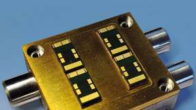 Die neuen Wechselrichter verfügen über SiC-Transistoren, die über 3D-gedruckte Kühlkörper entwärmt werden.