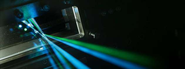 Daten lassen sich auch per Laser übertragen, sicherheitskritische Systeme müssen deshalb auch optisch gut geschützt sein.