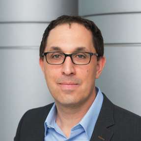 Thomas Rottach, Sales & Marketing Director Europa bei Siglent