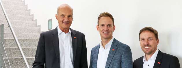 „Anlässlich unseres 40. Geburtstags möchten wir nicht nur Danke sagen, sondern auch selbst aktiv gestalten, bevor die Politik reagiert,“ so DataTec-Vorstand (CEO) und Gründer Hans Steiner.
