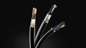 Speziell für den Einsatz in Energieführungsketten geeignet: Die hochflexiblen Leitungen der Heluchain-Familie.