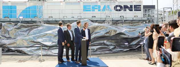 Ineratec eröffnet ERA ONE: Europas größte Produktionsanlage für E-Fuels nimmt in Frankfurt den Betrieb auf.