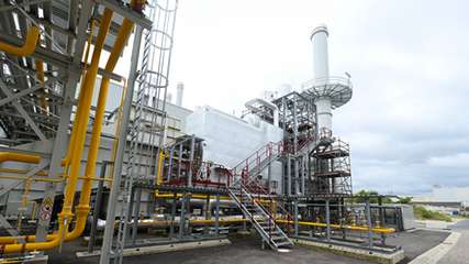 Neue KWK-Anlage in Neuss: Sie versorgt die Kartonfabrik von MM Neuss künftig flexibel mit Wärme und Strom.