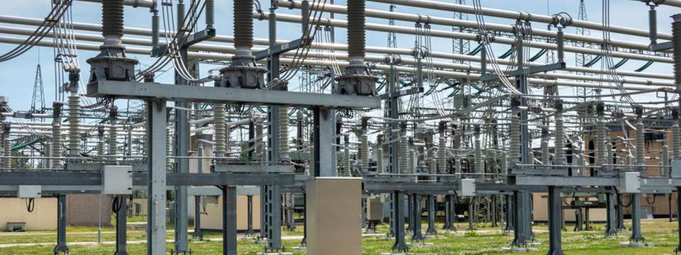 Prysmian und E.ON bündeln ihre Kräfte, um effizientere Stromnetze zu entwickeln. Die Beschleunigung der Energiewende in Deutschland und die Stärkung der Energiesicherheit sind dabei zentrale Prioritäten.