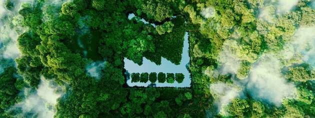 Durch gezielte Investitionen in Grünstrom und wasserstofffähige Anlagen treibt Thyssenkrupp Steel die Dekarbonisierung der Stahlindustrie voran.