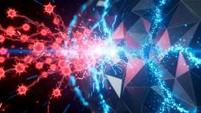 Stickstoffatome (blau) blockieren an den Korngrenzen das Eindringen von Wasserstoff (rot). Diese atomare Passivierung schützt den Edelstahl vor Versprödung und Korrosion.