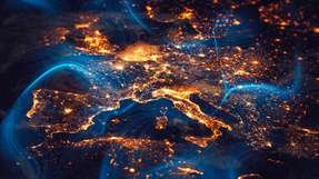 Auf der Hannover Messe 2026 treffen Industrie und Energie aufeinander: Die Messe präsentiert einen Überblick über Energiemanagement, Speichertechnologien, grünen Wasserstoff sowie Prozess- und Abwärmelösungen.