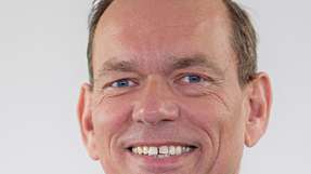 Andreas Conrad ist seit 2015 Vorstand Operations in der HARTING Technologiegruppe mit Sitz in Espelkamp/NRW. Der studierte Ing. und Wirtsch.-Ing. arbeitete für die Trützschler GmbH & Co. KG in Mönchengladbach und die Michael Weinig AG in Tauberbischofsheim – beides mittelständische Maschinenbauunternehmen. Während dieser Zeit war er unter anderem in Indien und China als Plant Manager tätig. 2010 wechselte er zur Schaeffler AG in Herzogenaurach, wo er Verantwortung für die Wälzlagerproduktion in zehn Produktionsstandorten weltweit hatte.