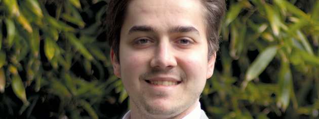 Leon Springorum ist seit 2024 Wissenschaftlicher Mitarbeiter an der Bergischen Universität Wuppertal am Lehrstuhl für Elektrische Energieversorgungstechnik, nachdem er zuvor sein Studium im Studiengang Wirtschaftingenieurwesen Energiemanagement abschloss. Seit Juni betreut er als Konsortialführung das Forschungsprojekt "FlexAqua" und verfolgt ein Promotionsvorhaben auf Basis der Forschung in diesem Projekt.