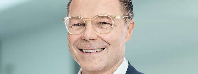 Seit 2022 ist Udo Bauer Teil des Enercon Management Boards und seit 2024 CEO. Zuvor war er über 25 Jahre bei der Schaeffler-Gruppe, u. a. als President/CEO der Region Asien-Pazifik und Mitglied der erweiterten Geschäftsleitung tätig. Vor Enercon verantwortete er als Mitglied der Konzernleitung bei Hoerbiger einen großen Unternehmensbereich.