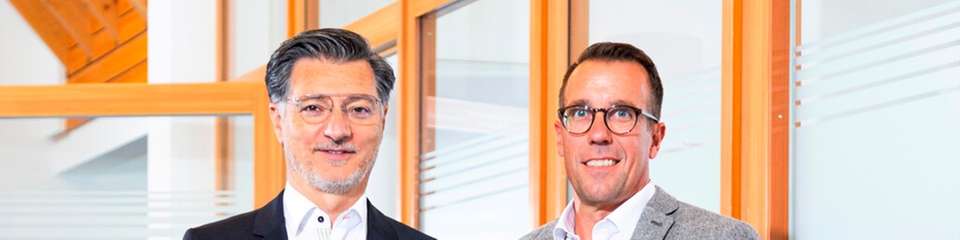 Die Jumo-Geschäftsführer Dimitrios Charisiadis (links) und Steffen Hoßfeld (rechts) sehen die Unternehmensgruppe auf einem guten Weg in die Zukunft.