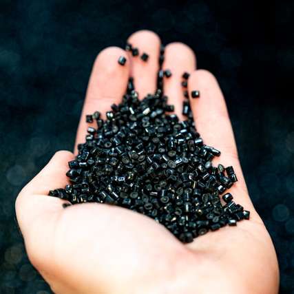 Lavergne ist auf die Herstellung nachhaltiger Compounds spezialisiert, die vollständig aus recycelten Kunststoffen bestehen.