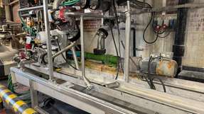 Die Anlage bei Honeywell Seelze fördert nicht-abrasive bis sehr stark abrasive Suspensionen und Lösungen.