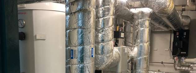 Durch den Einsatz bivalenter Wärmepumpen konnte Mettler-Toledo das Heizsystem modernisieren und so sowohl die Energieeffizienz steigern als auch die CO2-Emissionen deutlich reduzieren.
