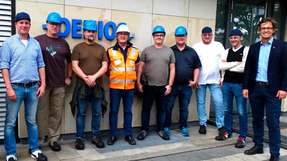 Das Treffen zwischen RWE-Fachkräften und Denios bot eine praxisnahe Plattform für Wissenstransfer und den gemeinsamen Austausch über zukunftsorientierte Lösungen in Gefahrstofflagerung, Arbeitssicherheit und nachhaltigem Energiemanagement.