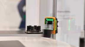 Der Fokus liegt auf adaptiven Transport- und Handlingsprozessen mit Bildverarbeitung und Simulation.